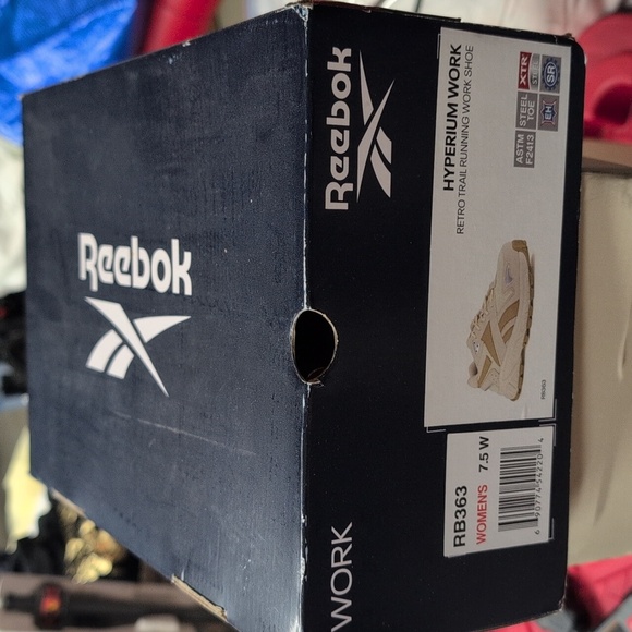 Women’s Reebok Hyperium Work Shoes size 7.5 - Picture 1 of 6